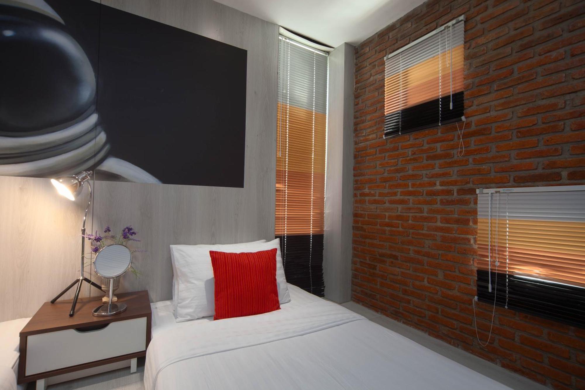 Hostel Sleep Walker Poshtel